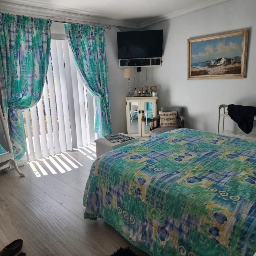 3 Bedroom Property for Sale in Stilbaai Oos Western Cape
